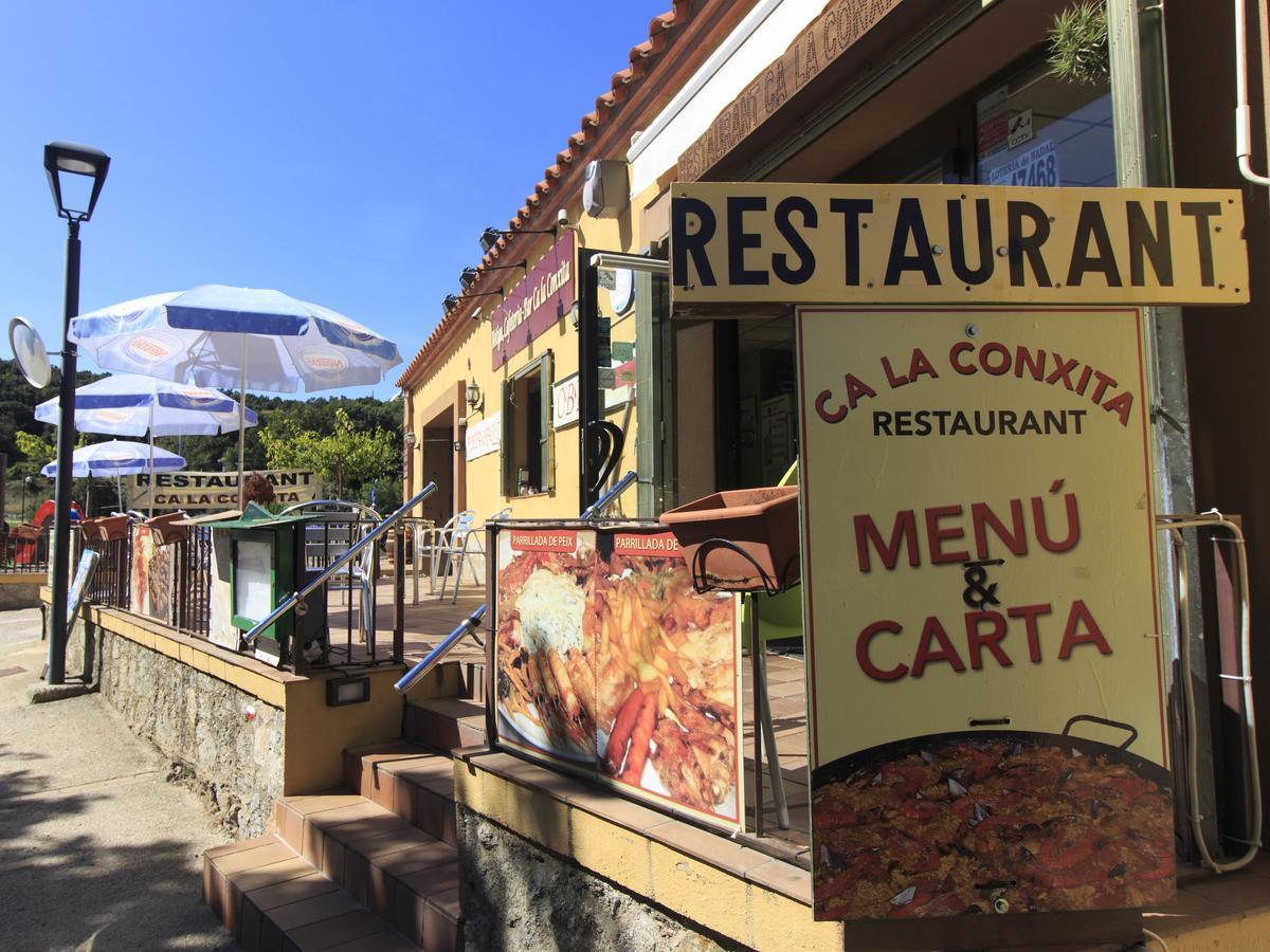 Ca La Conxita Hostal & Restaurante Hotel La Vajol Exterior photo
